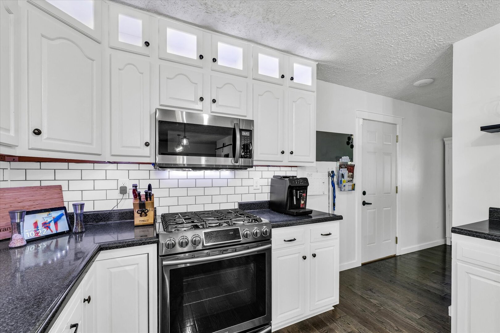 956 E Orleans Street