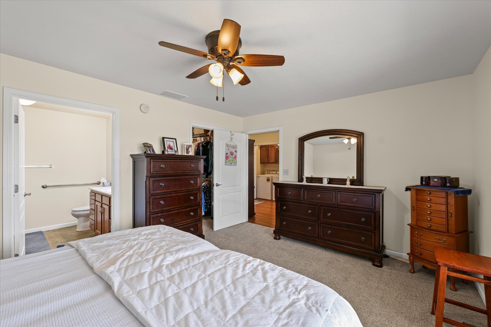 209A Evergreen Street