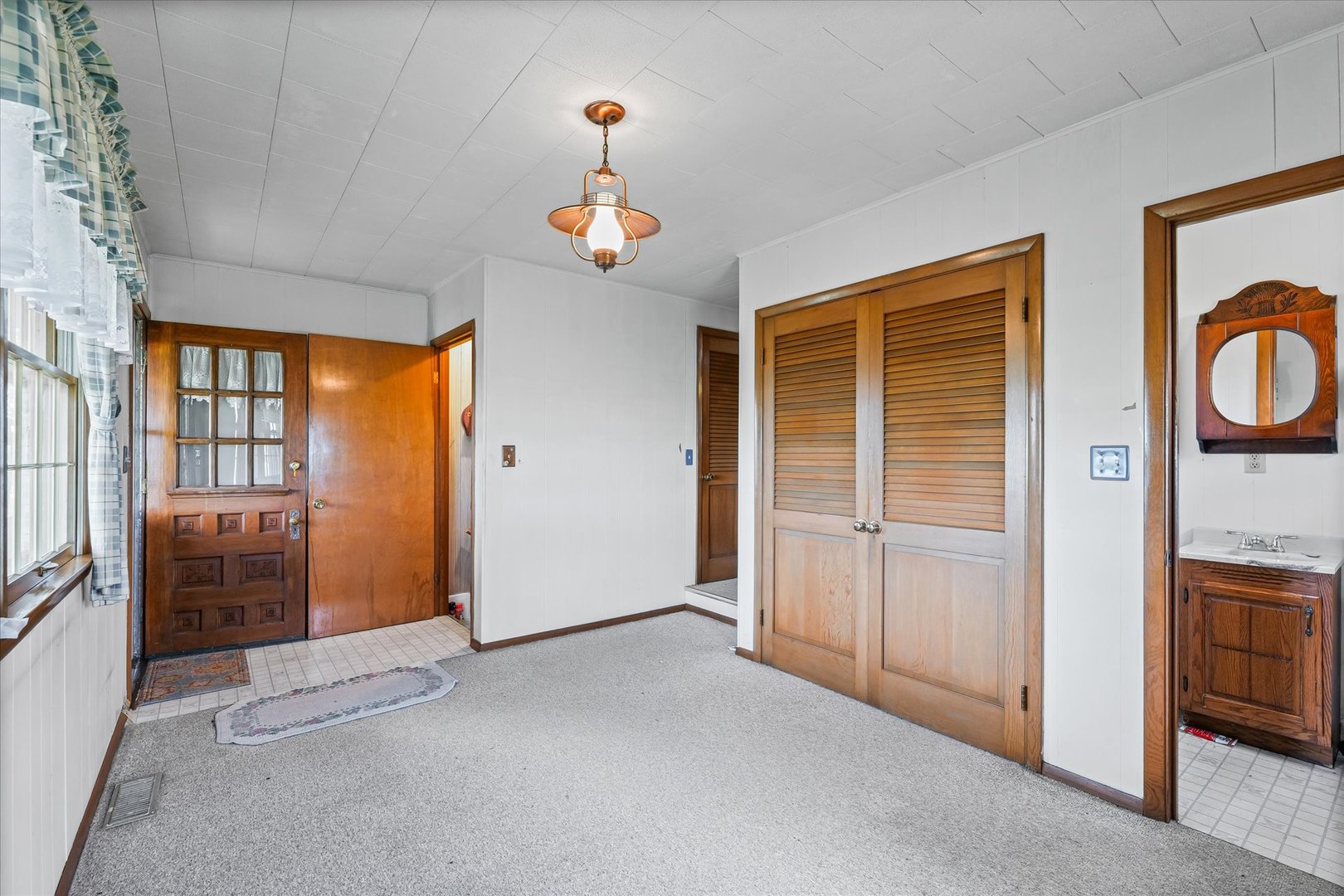 2756 County Road 2200