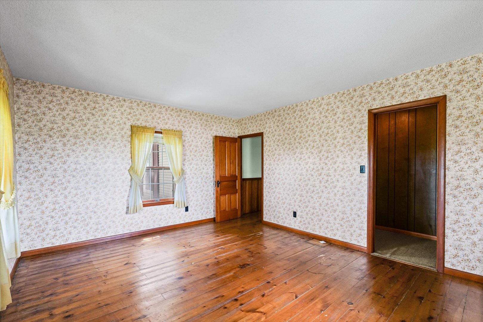 2756 County Road 2200