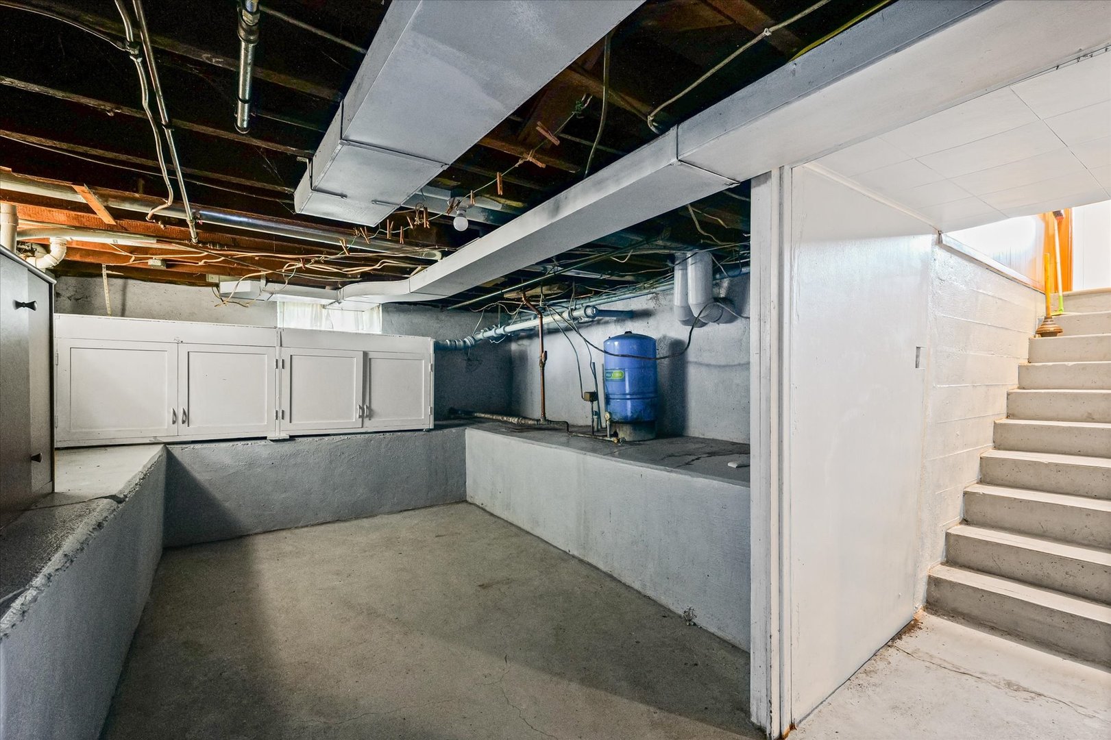 2756 County Road 2200