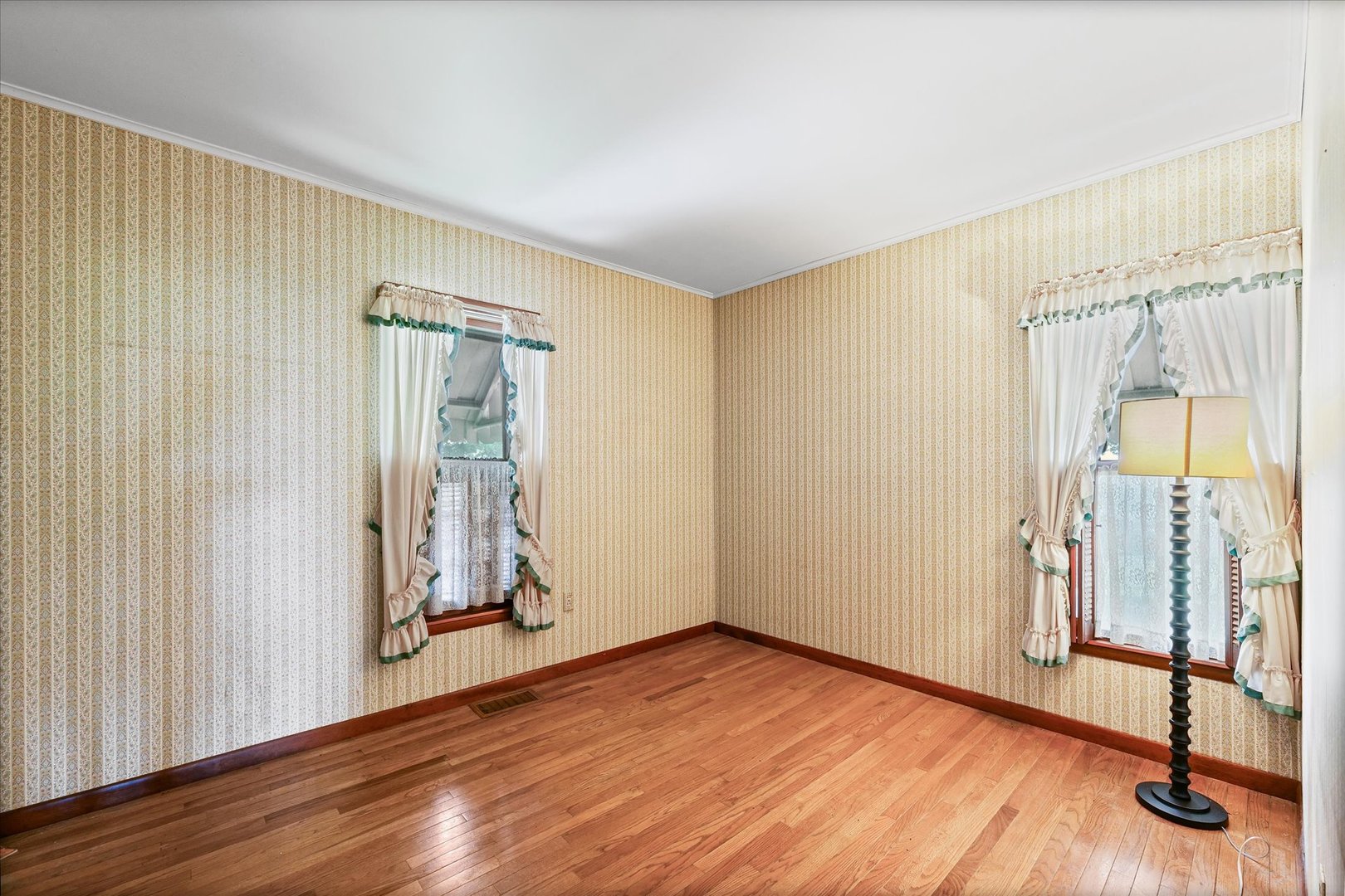 2756 County Road 2200