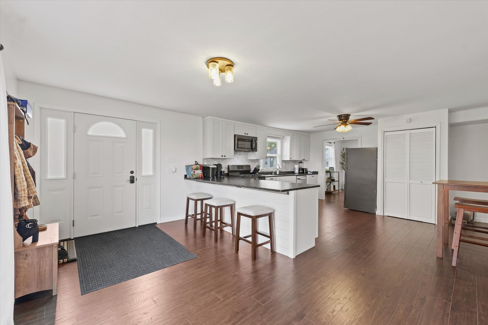 108 W Pauline Street