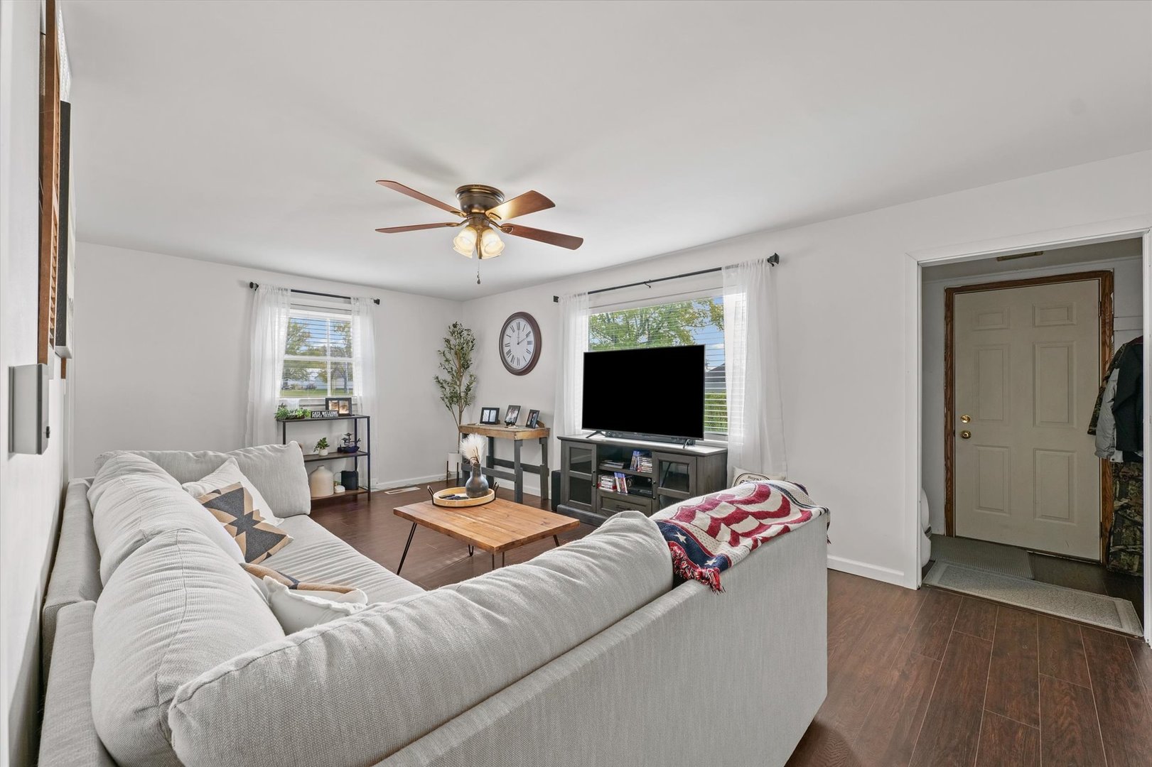 108 W Pauline Street