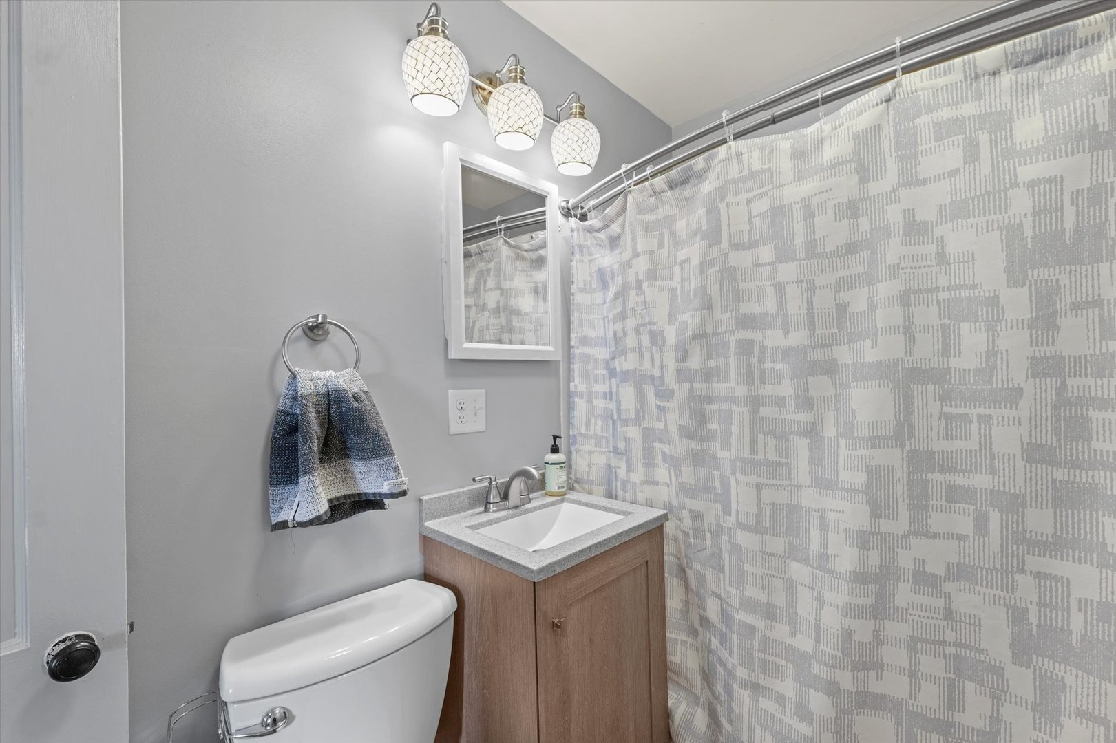 108 W Pauline Street