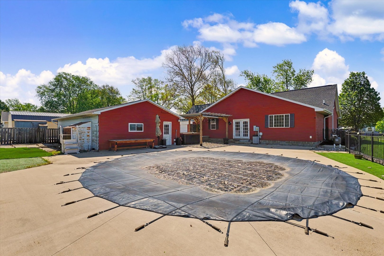 1202 Peters Drive