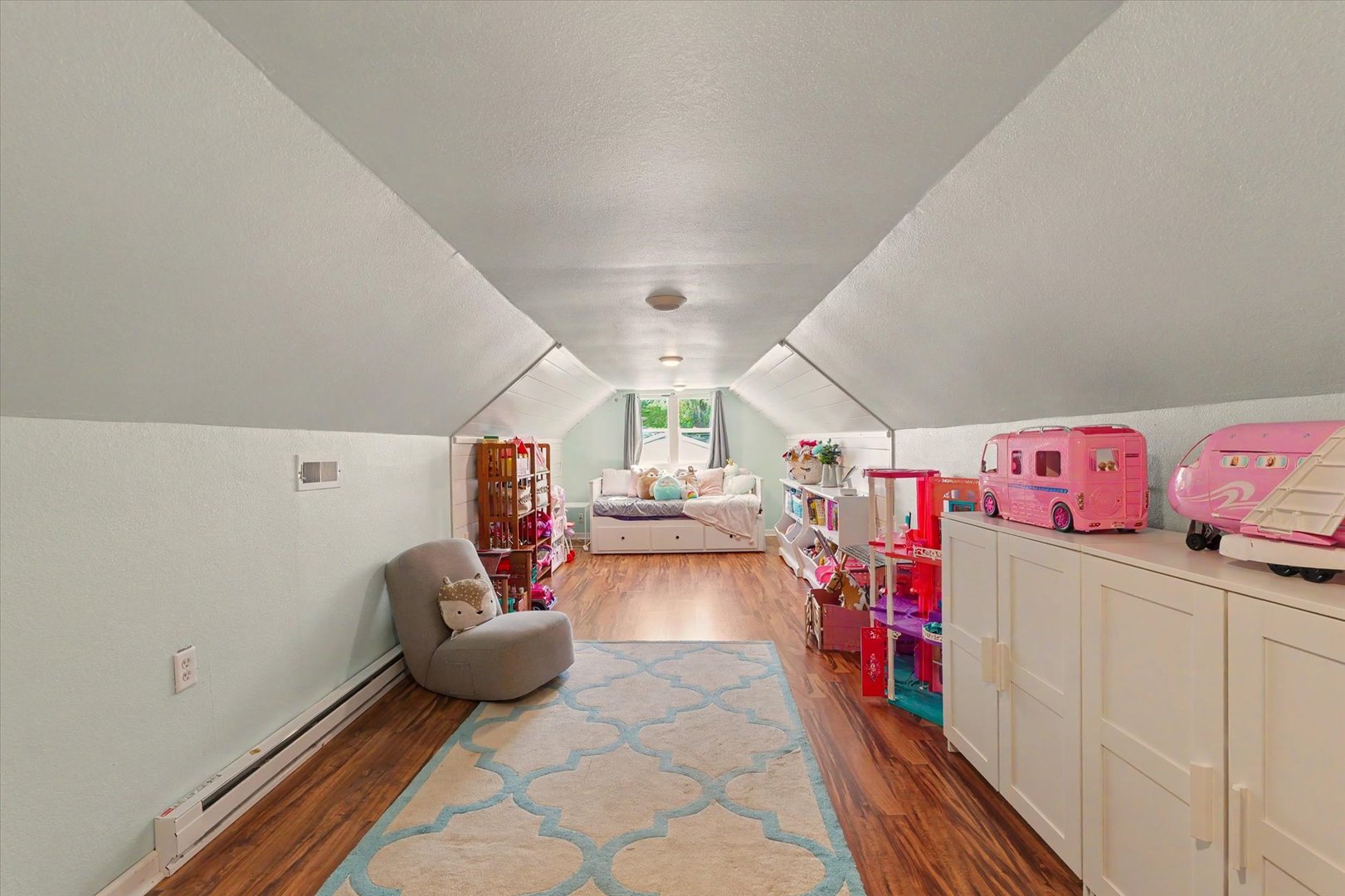 1202 Peters Drive