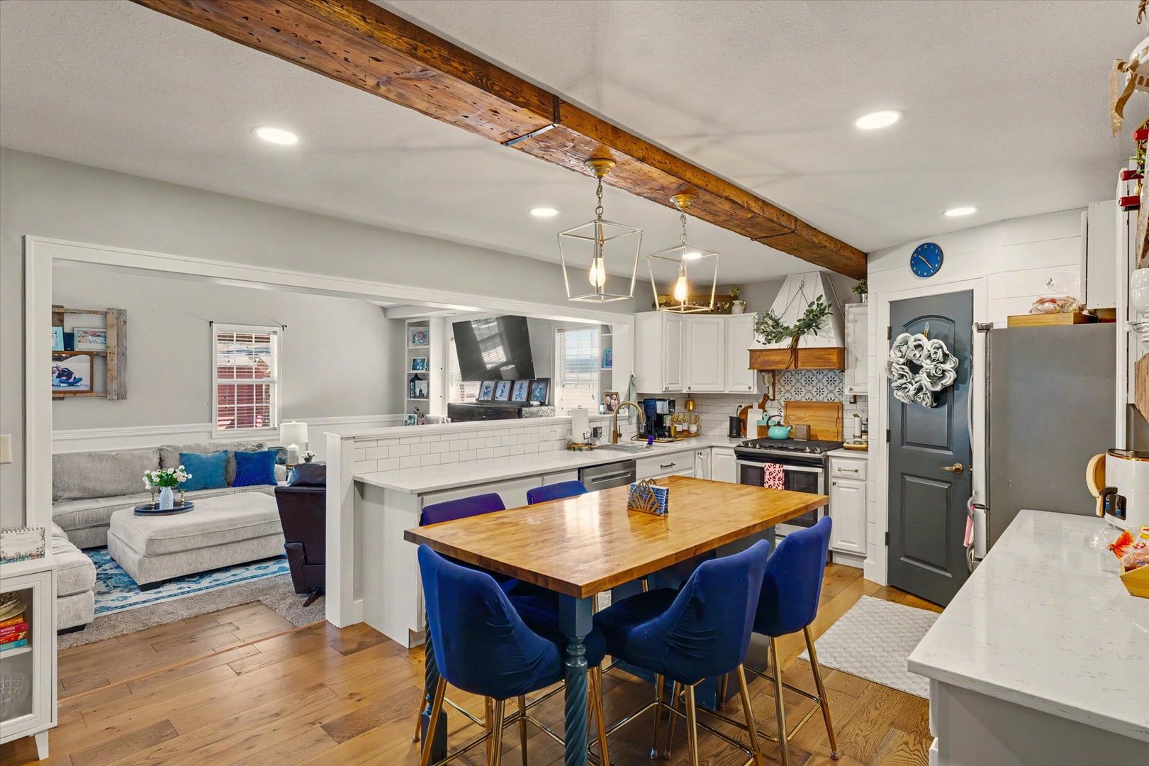 1202 Peters Drive