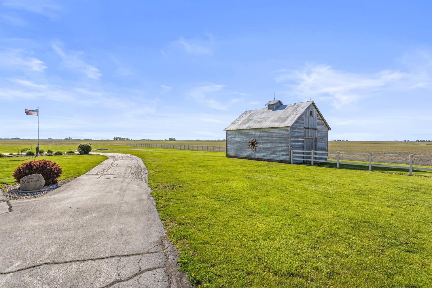12317 N 1100 East Road
