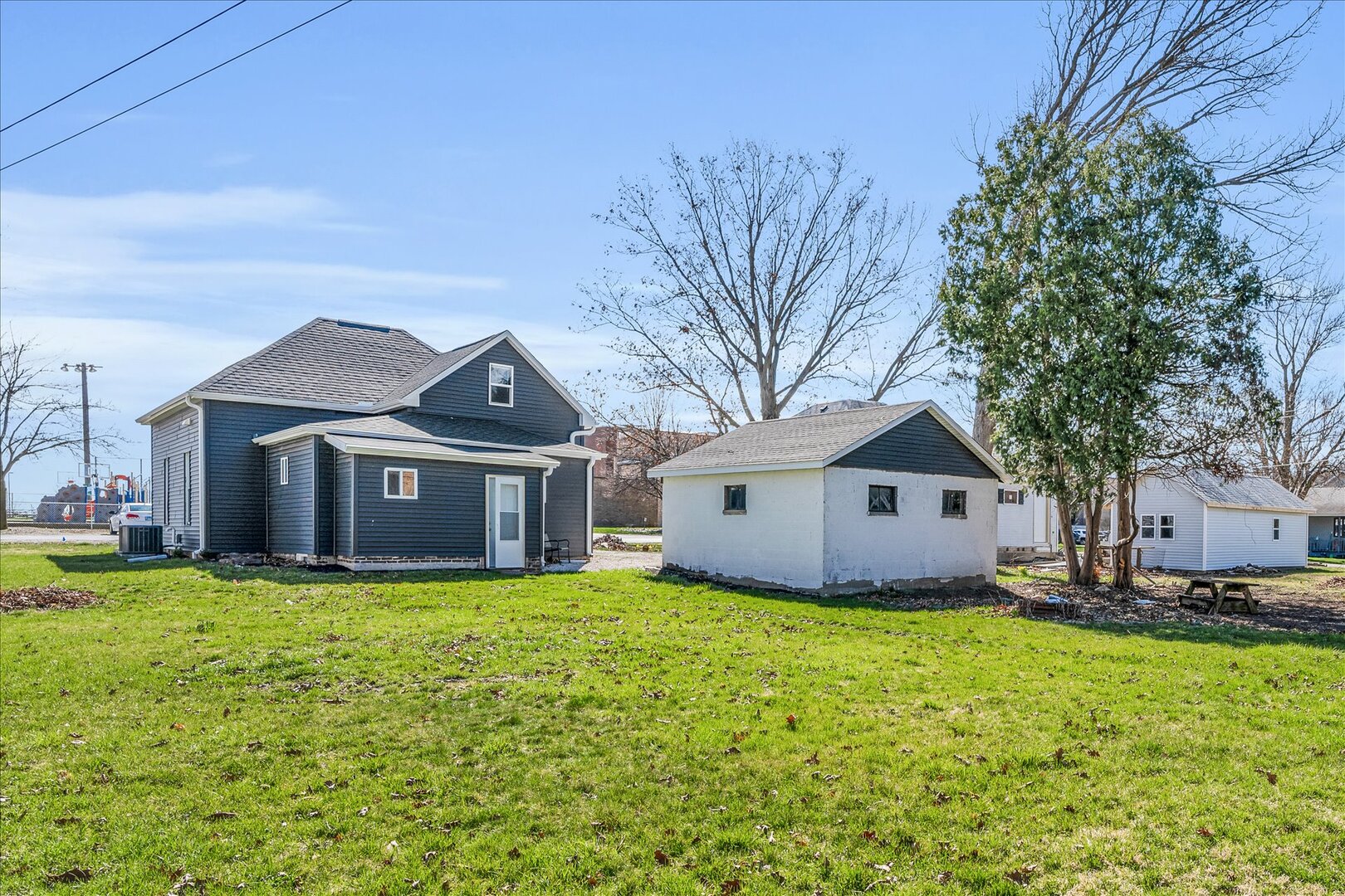 604 E Ethel Street