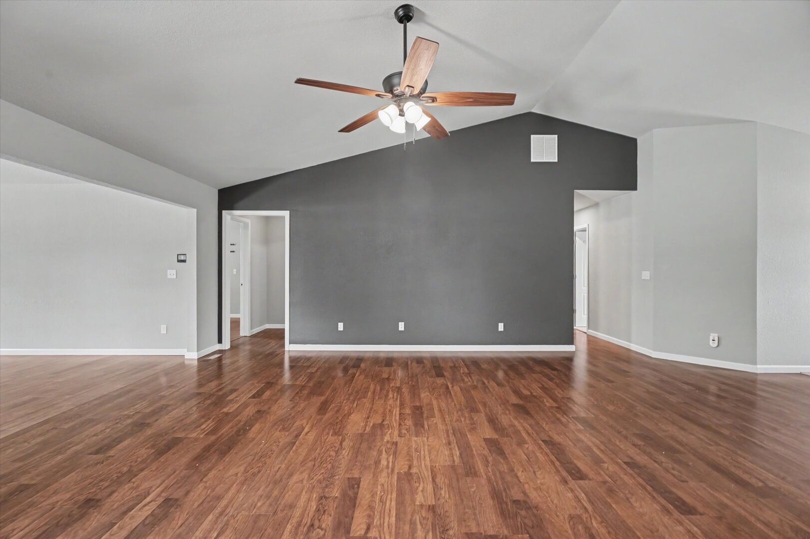 609 N Glover Court