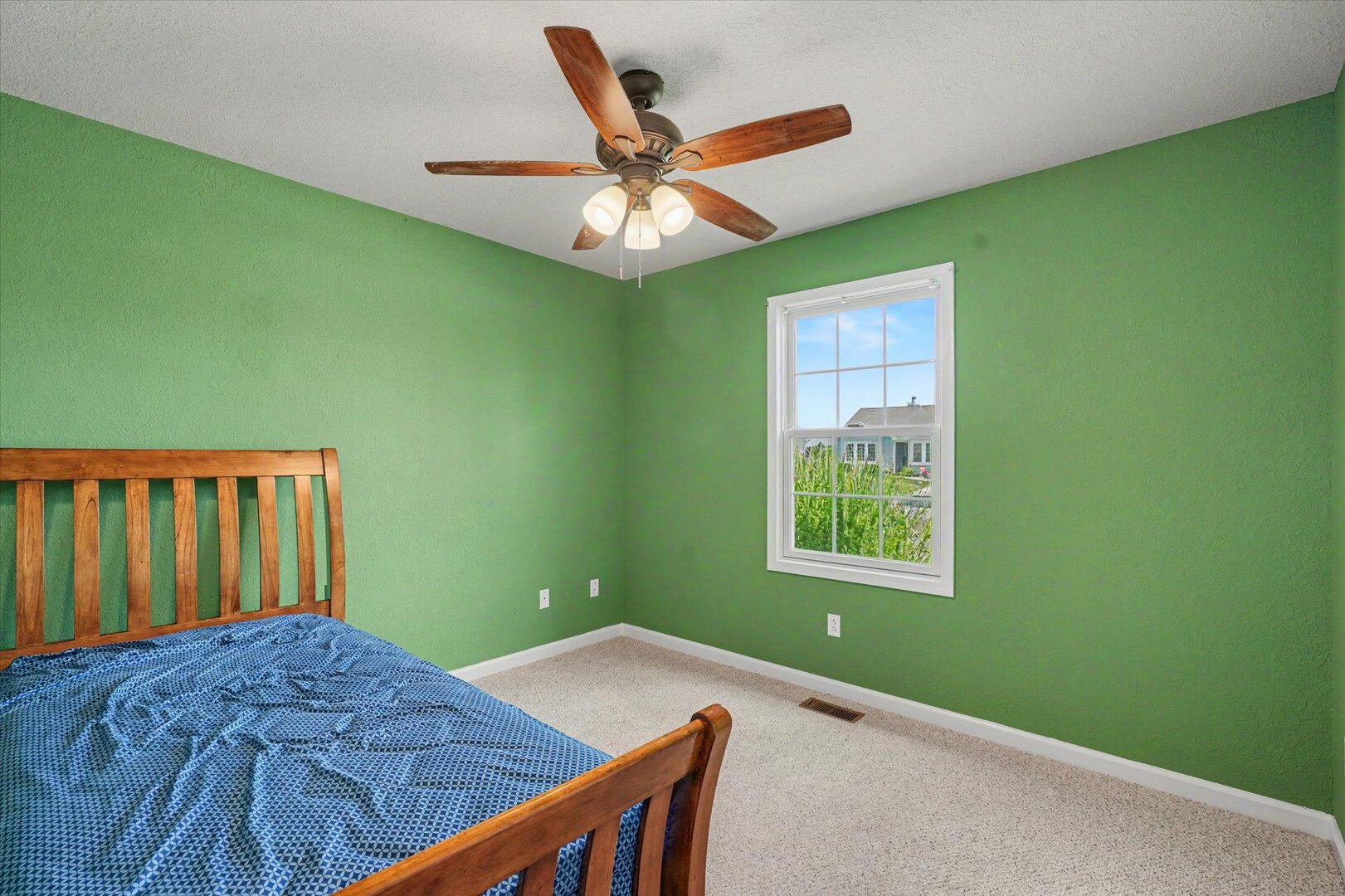 609 N Glover Court