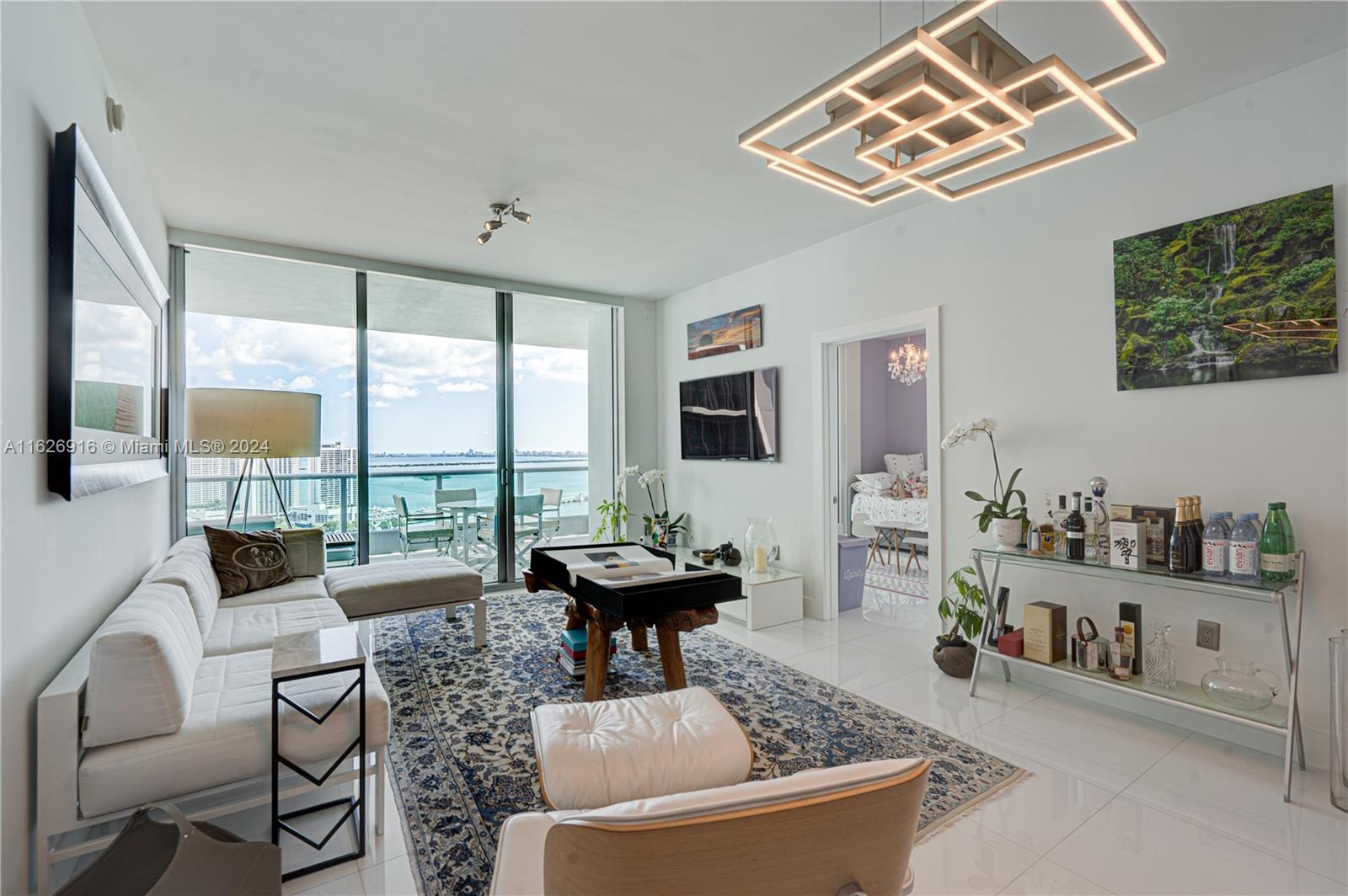 900 Biscayne Blvd # 3208