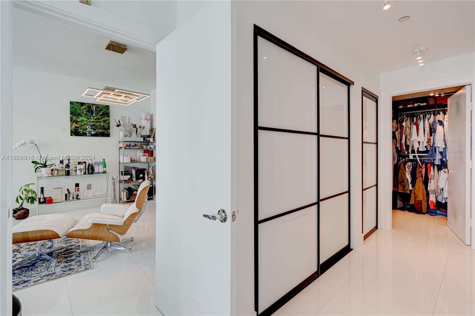 900 Biscayne Blvd # 3208