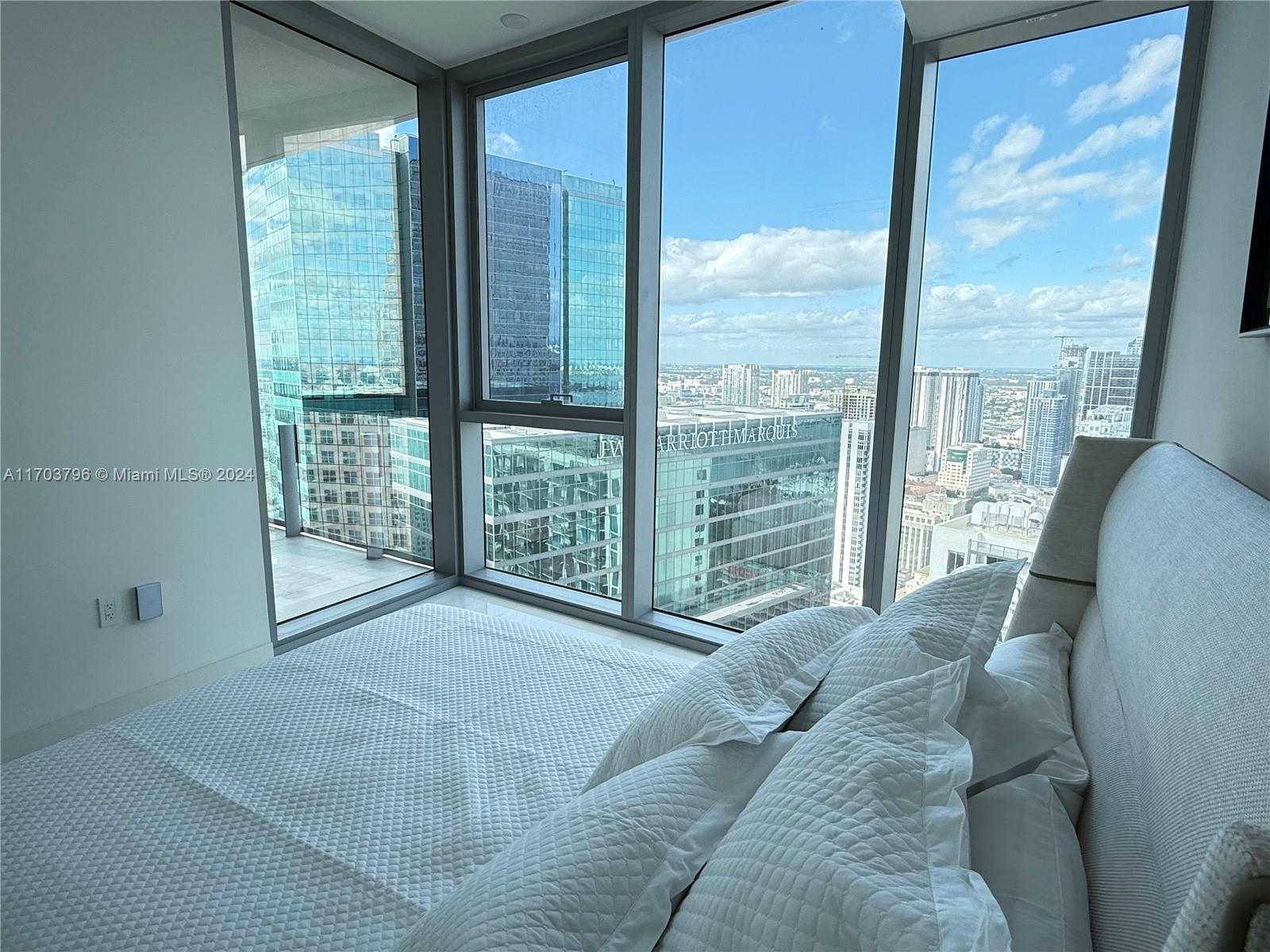 300 Biscayne Blvd Way # 4909
