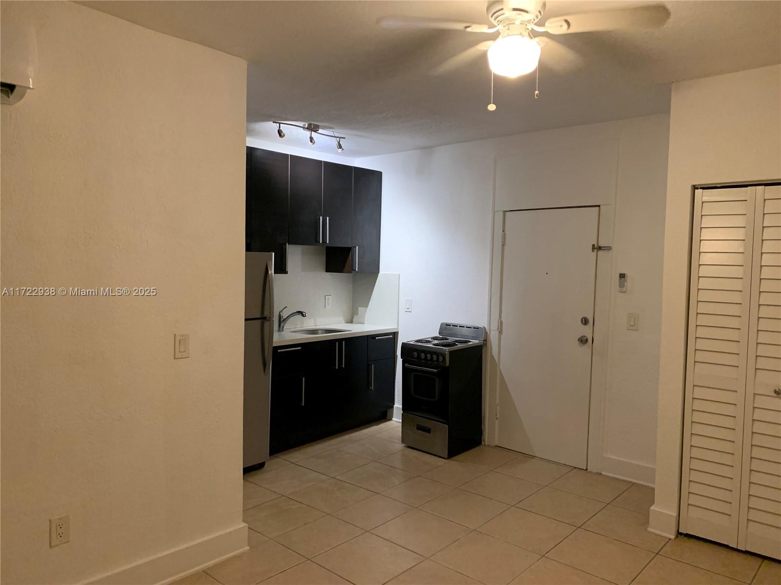 712 SW 56 AV # 7B