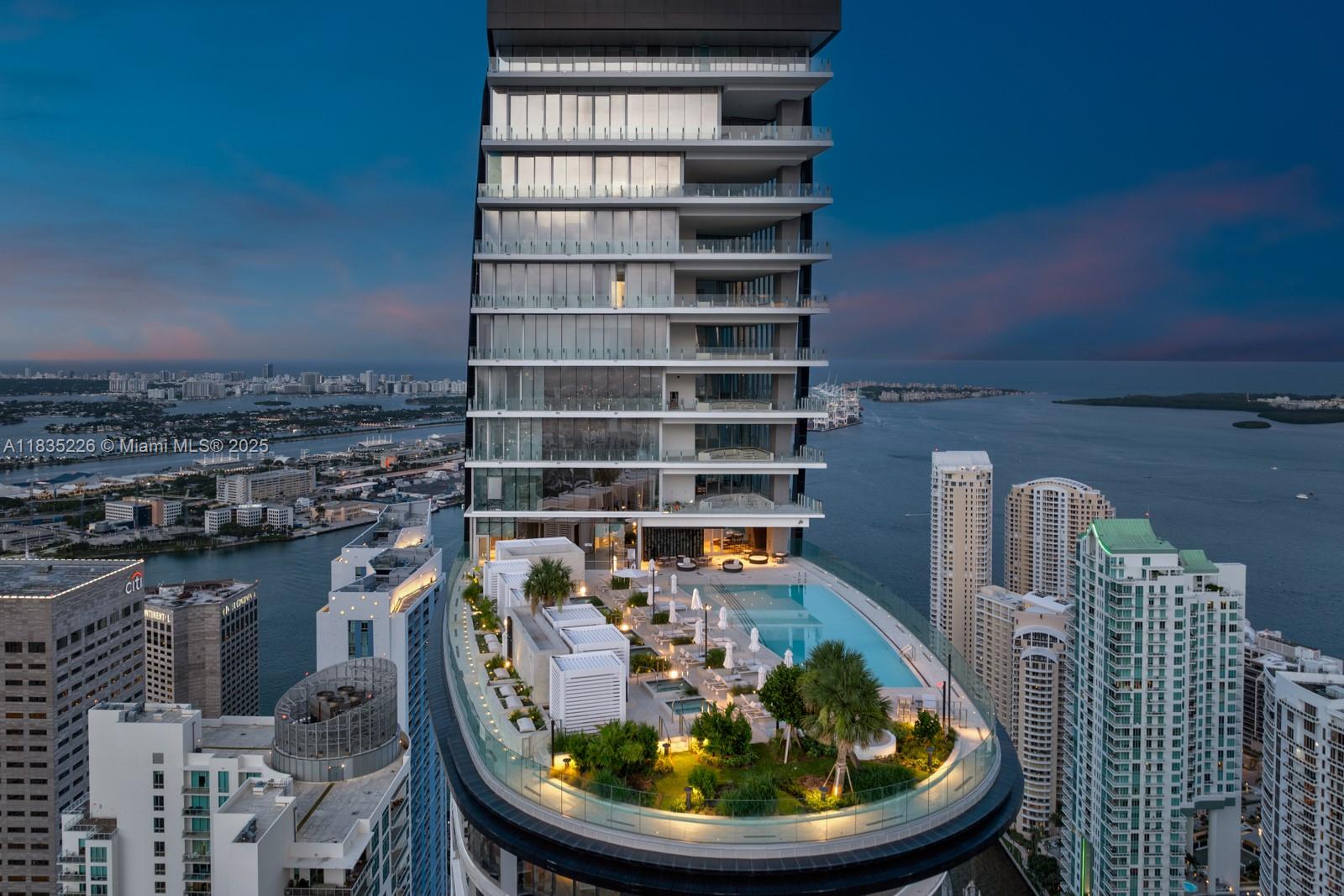 300 Biscayne Blvd Way # 3302