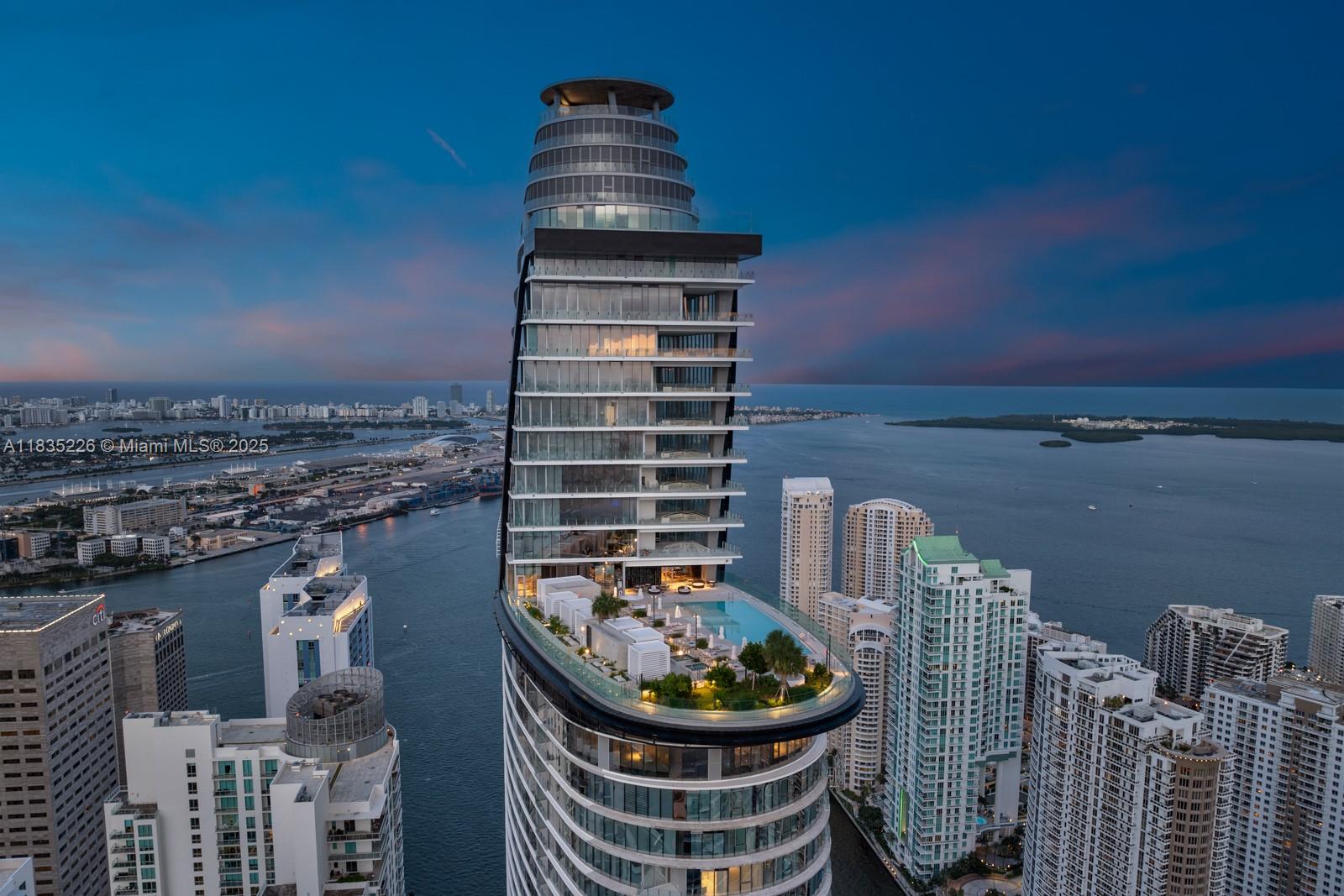 300 Biscayne Blvd Way # 3302