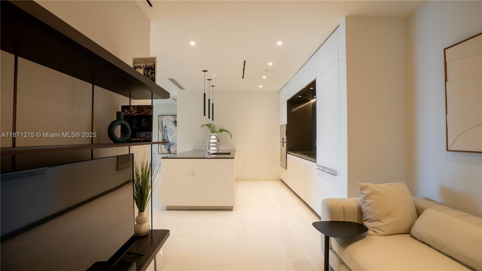300 Biscayne Blvd Way # 503C