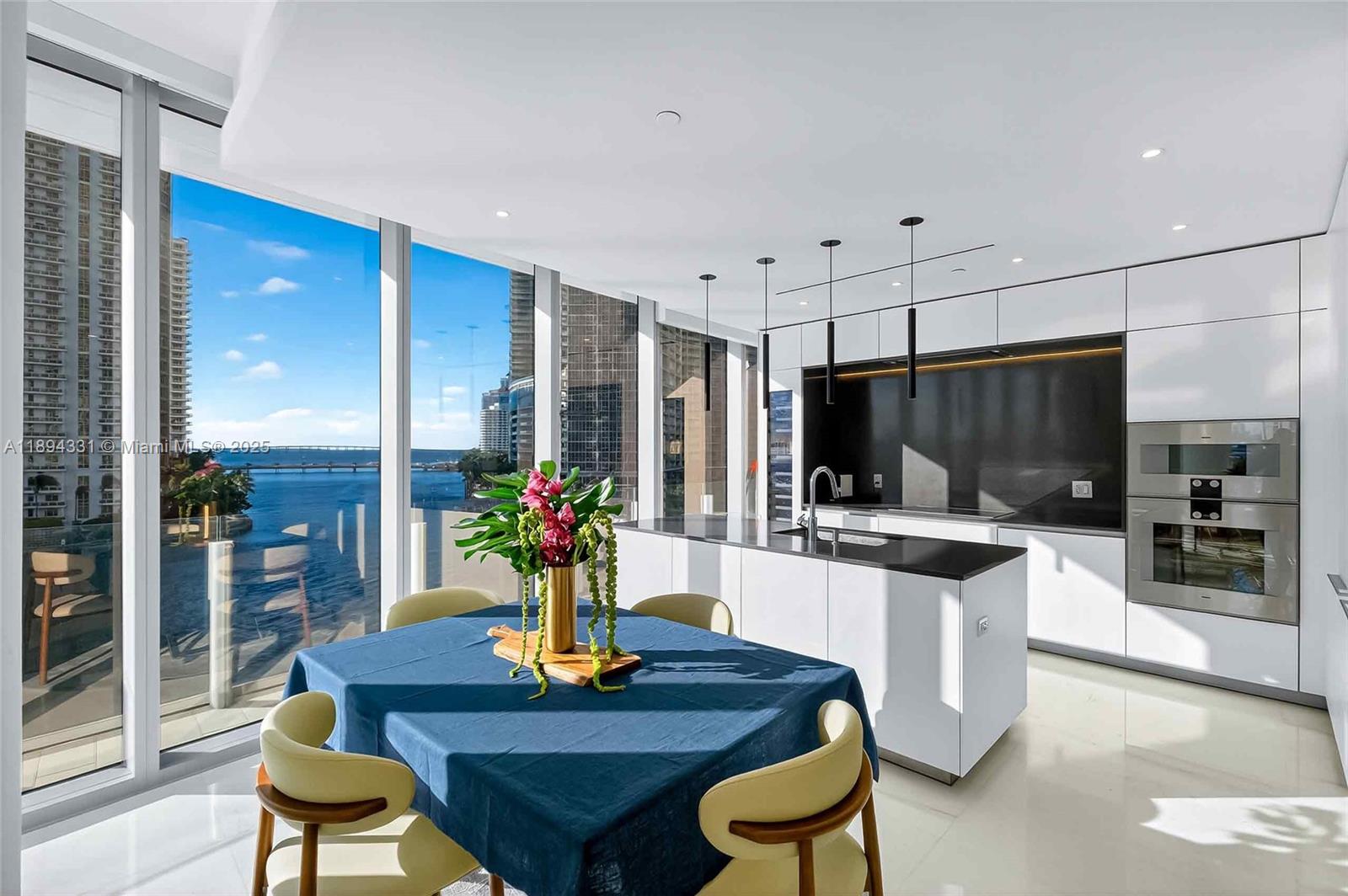 300 Biscayne Boulevard Way # 501E