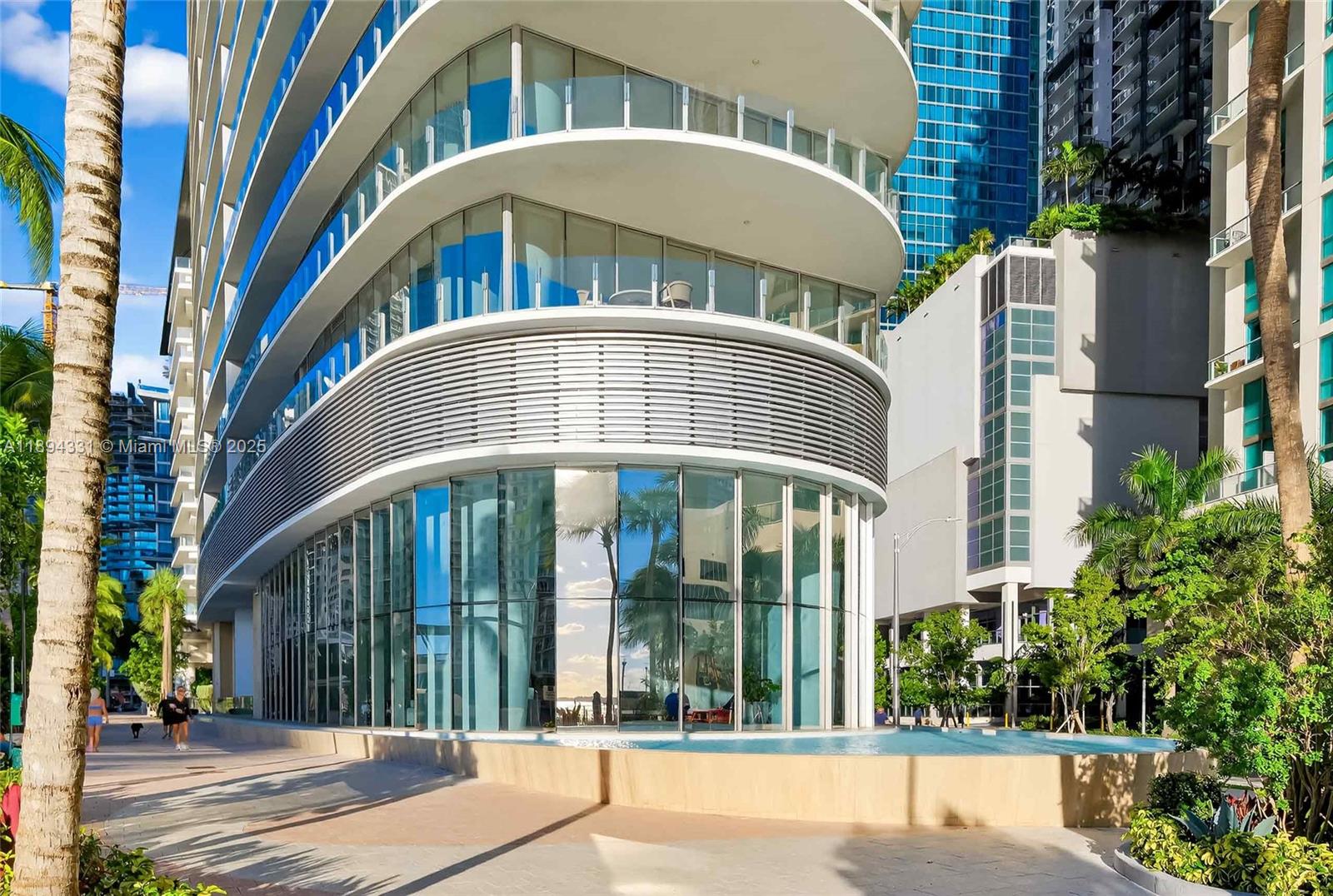 300 Biscayne Boulevard Way # 501E