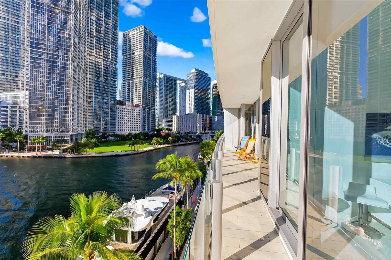 300 Biscayne Boulevard Way # 501E