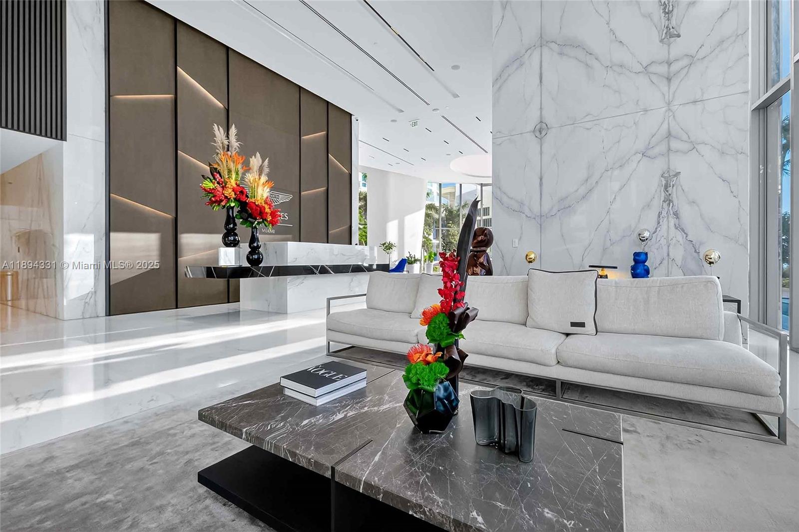 300 Biscayne Boulevard Way # 501E