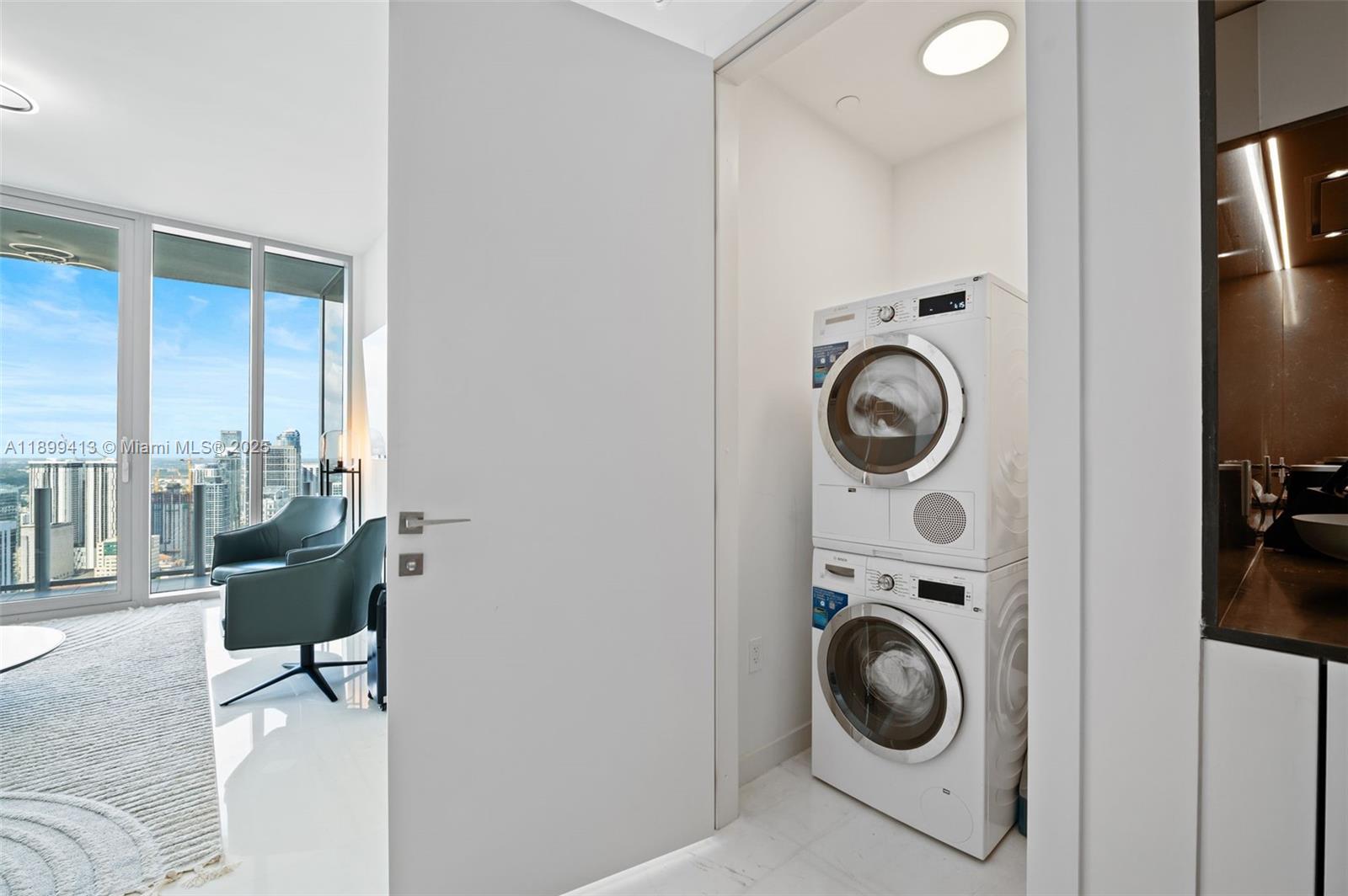 300 Biscayne Boulevard Way # 4909W, Miami Unit: 4909W