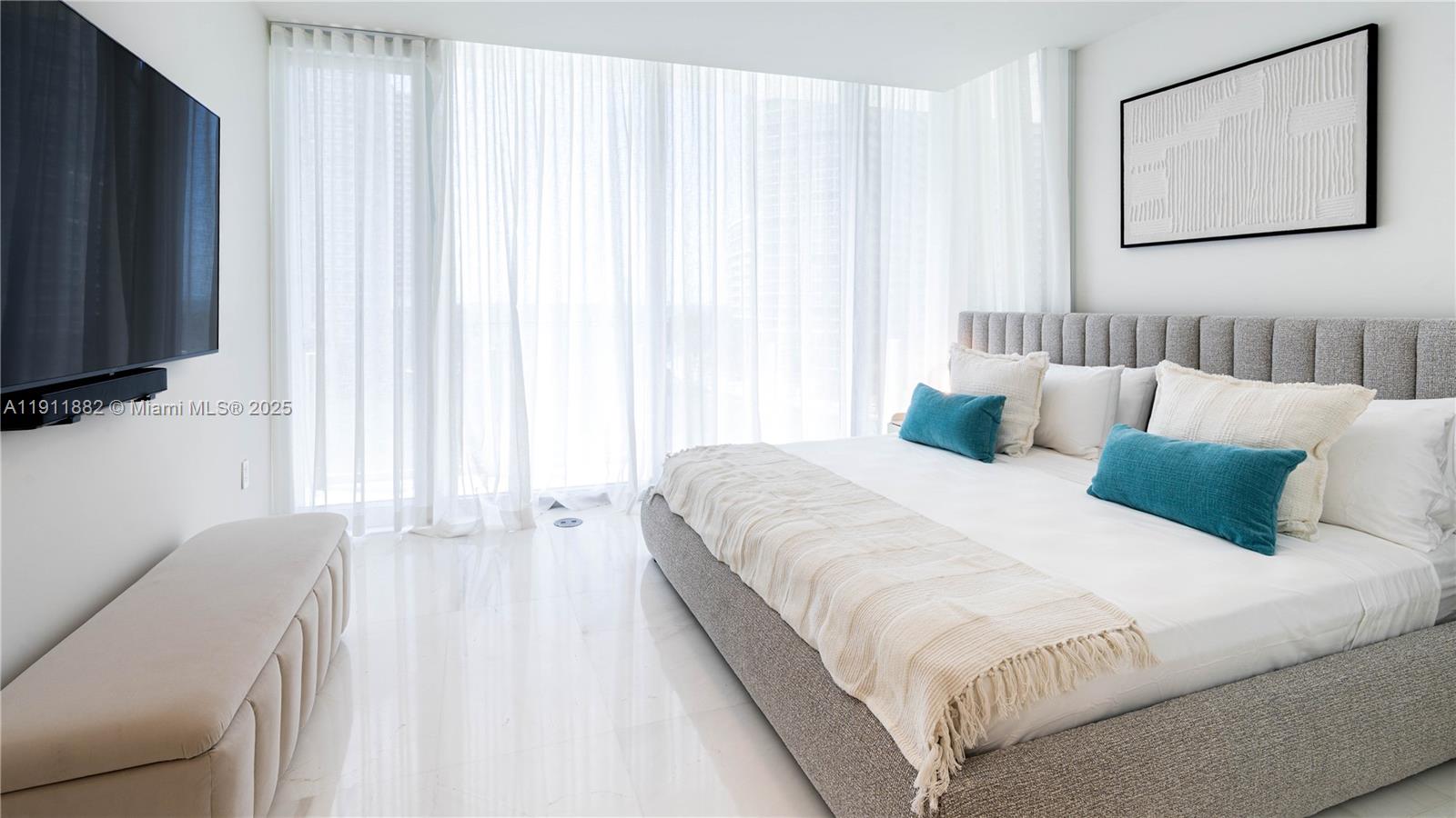 300 Biscayne Boulevard Way # 503C