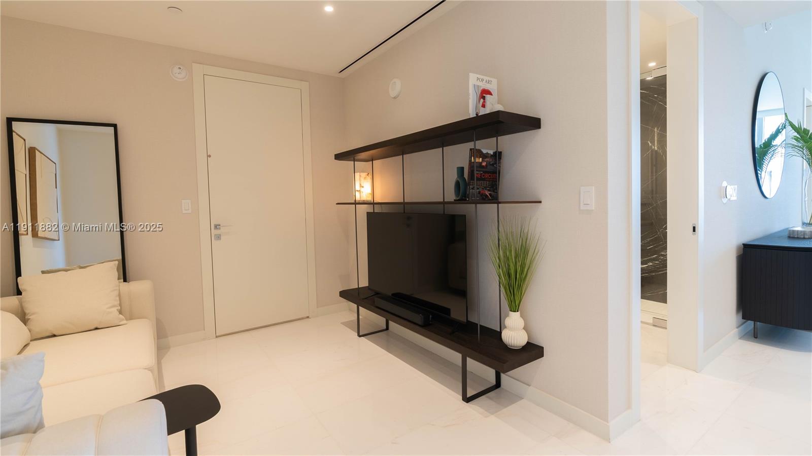 300 Biscayne Boulevard Way # 503C