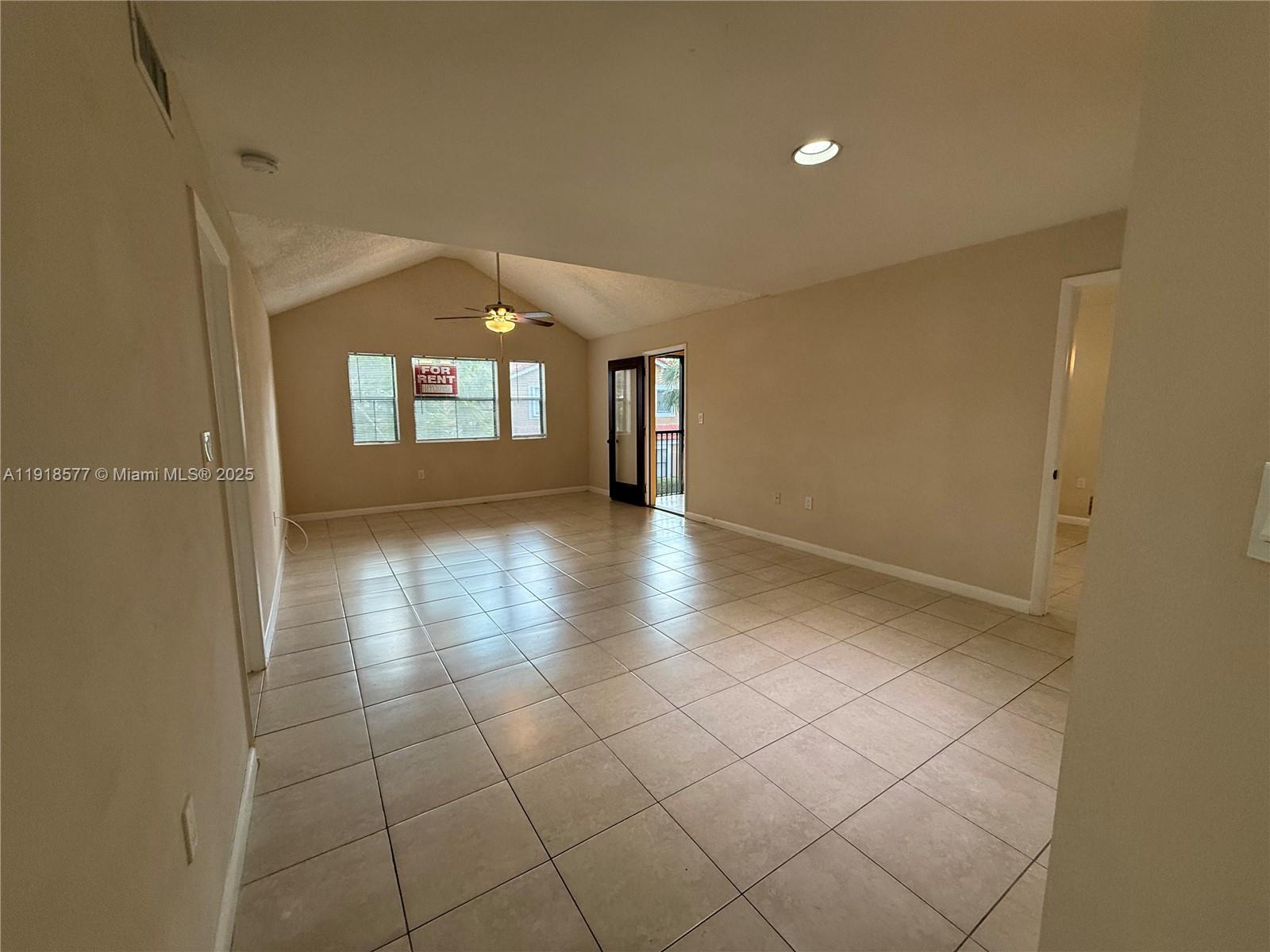 15661 SW 104th Ter # 322