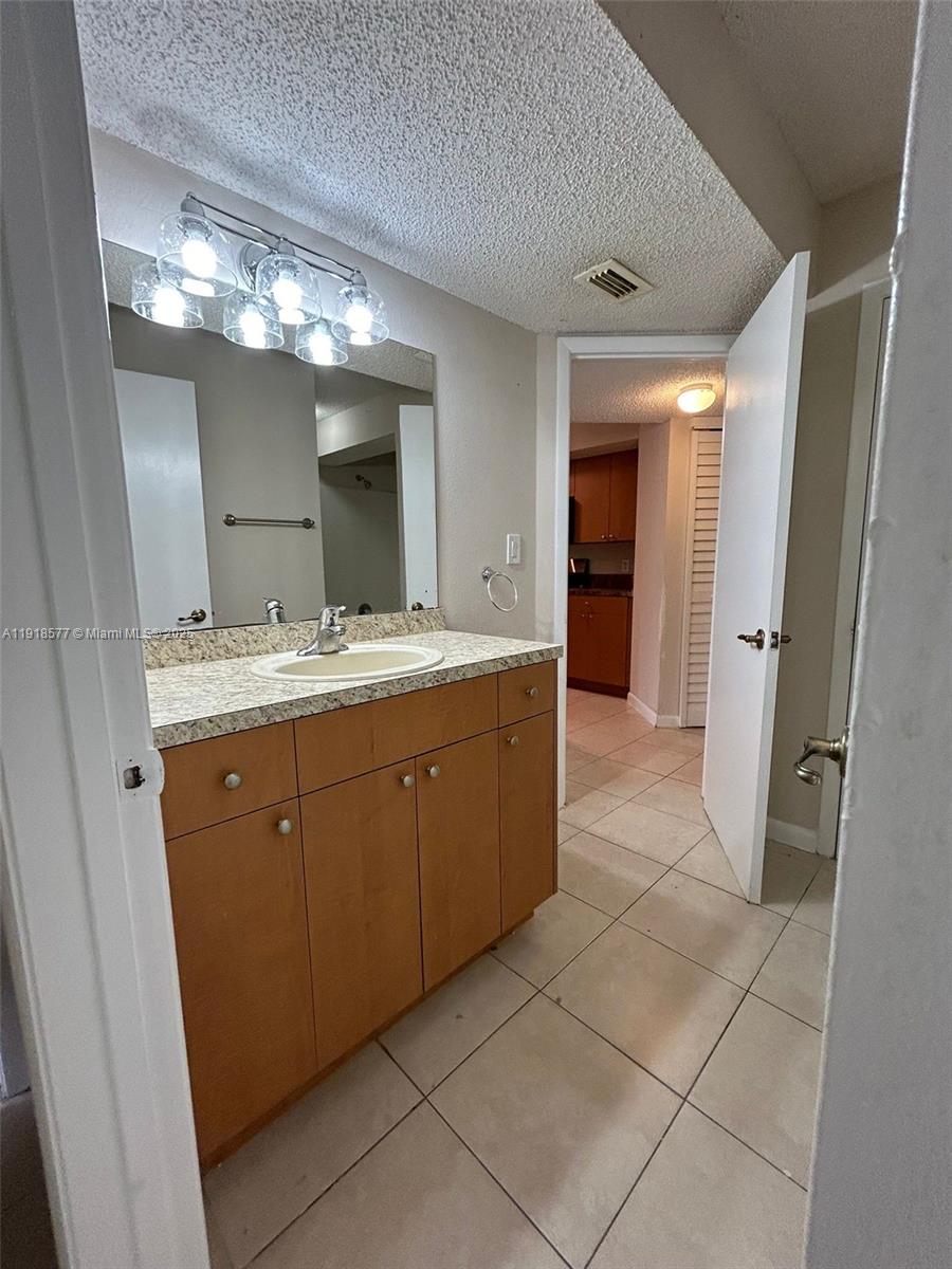 15661 SW 104th Ter # 322
