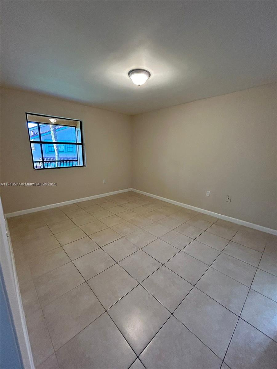 15661 SW 104th Ter # 322