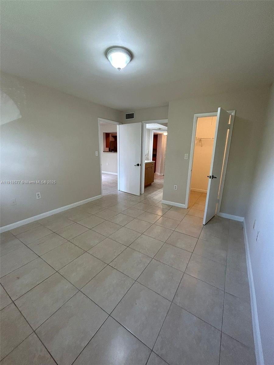 15661 SW 104th Ter # 322