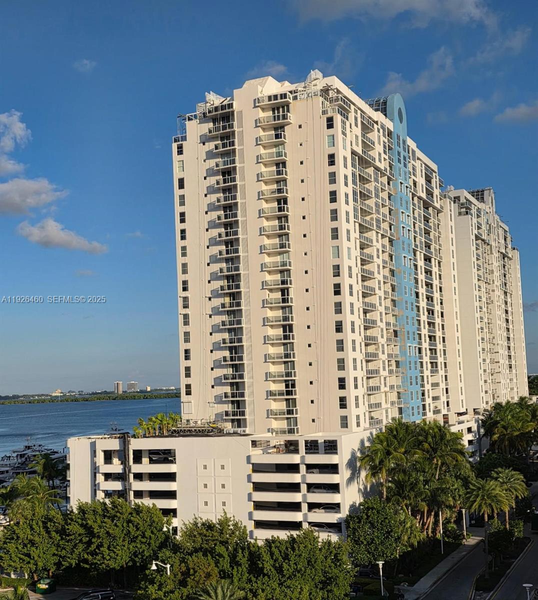 1800 Sunset Harbour Dr # 1808