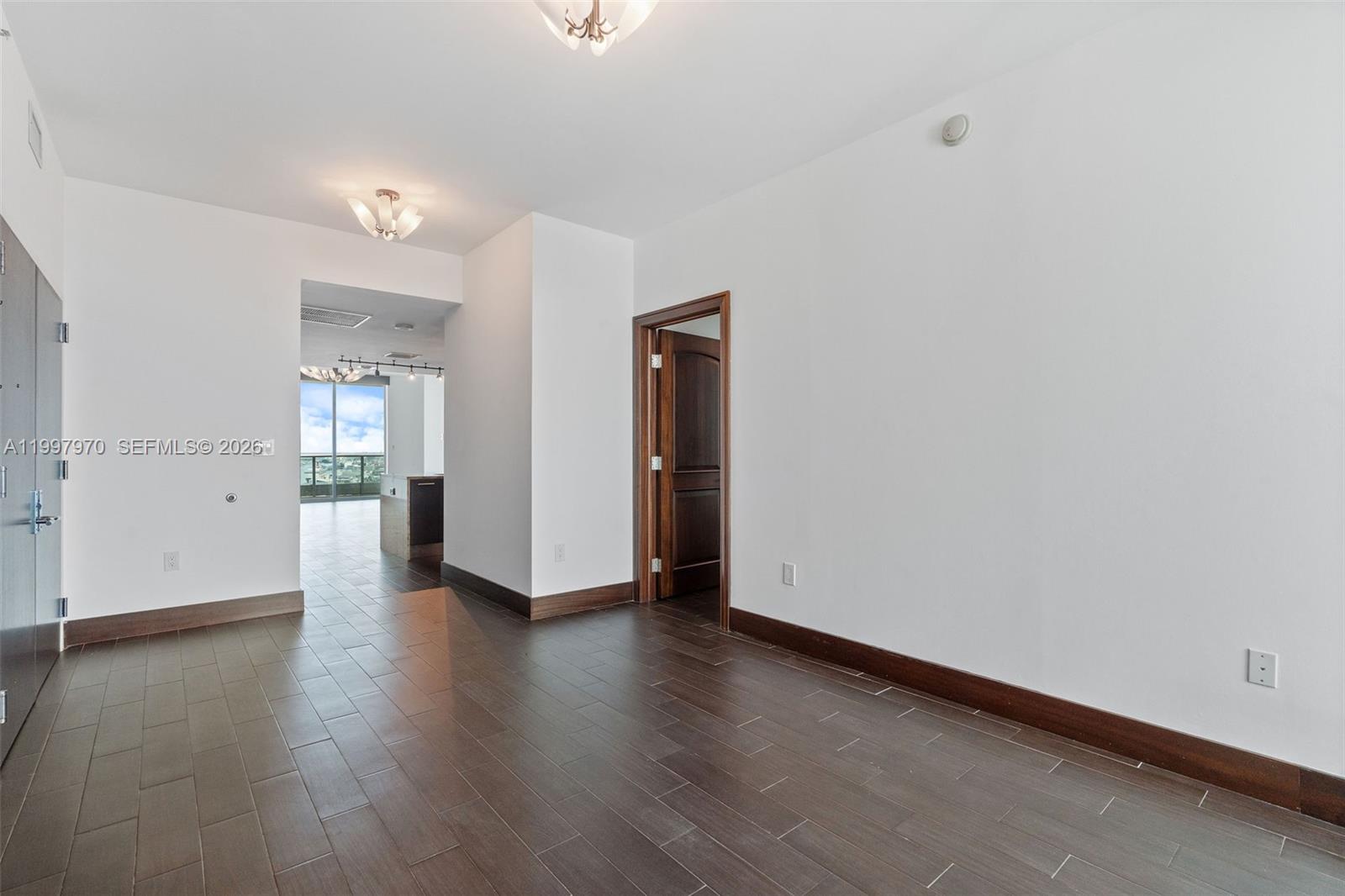 900 Biscayne Blvd # 3502