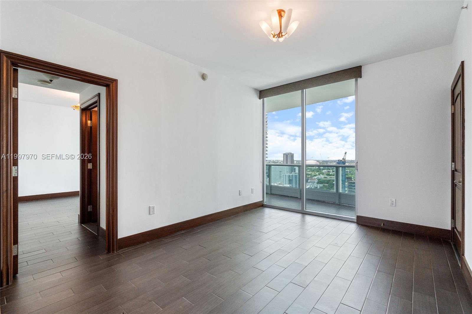 900 Biscayne Blvd # 3502