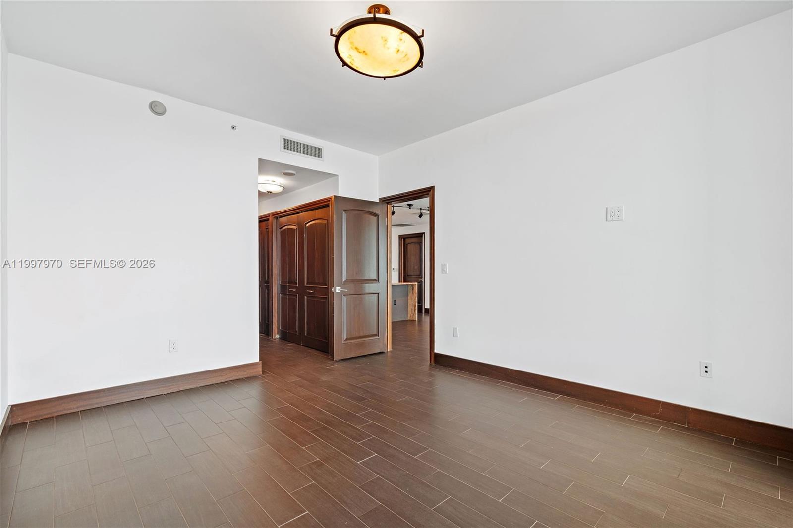 900 Biscayne Blvd # 3502