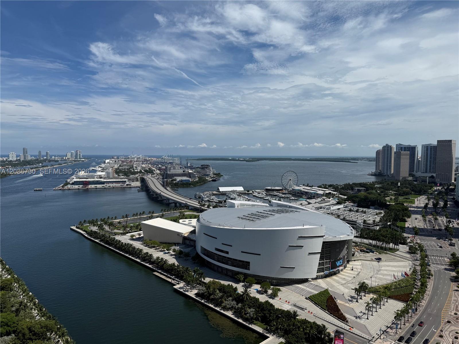 900 Biscayne Blvd # 3502
