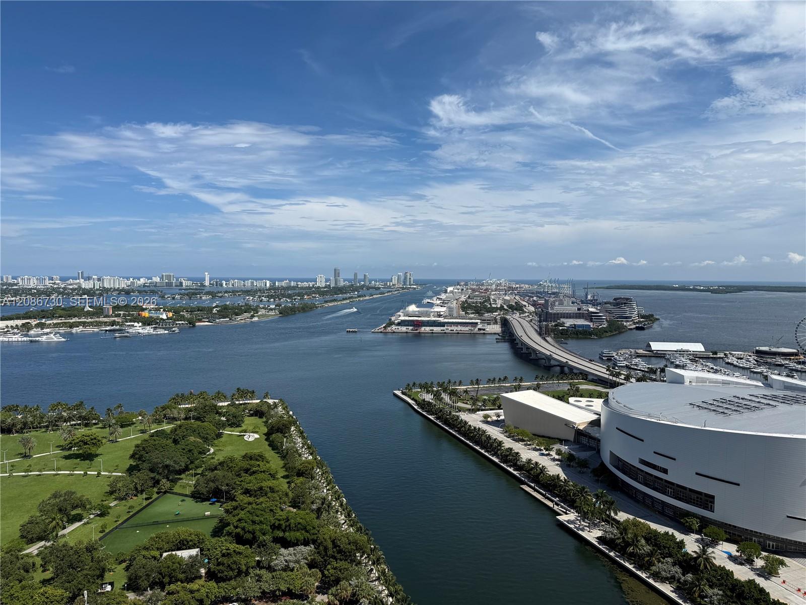 900 Biscayne Blvd # 3502