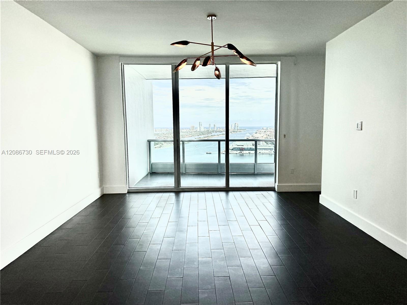 900 Biscayne Blvd # 3502