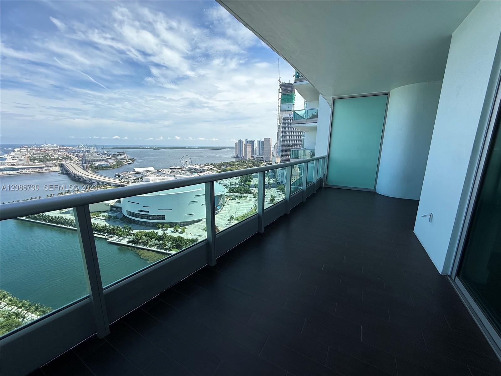 900 Biscayne Blvd # 3502
