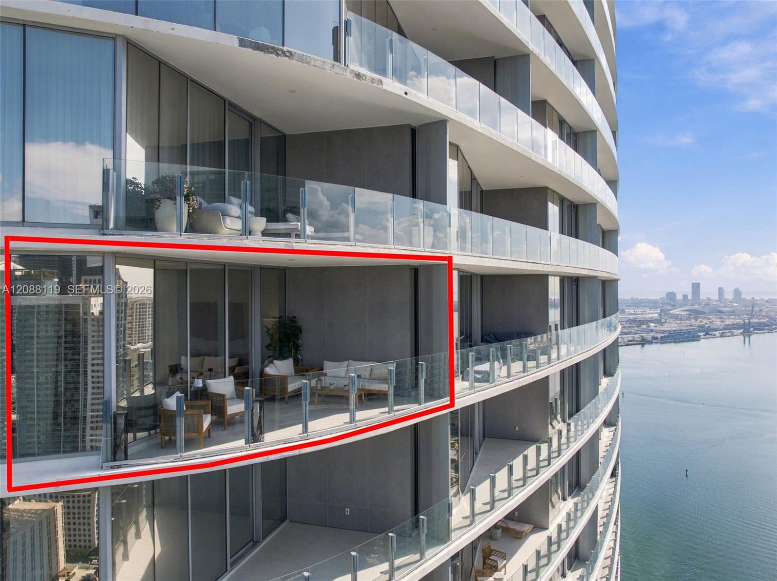 300 Biscayne Boulevard Way # 4007W