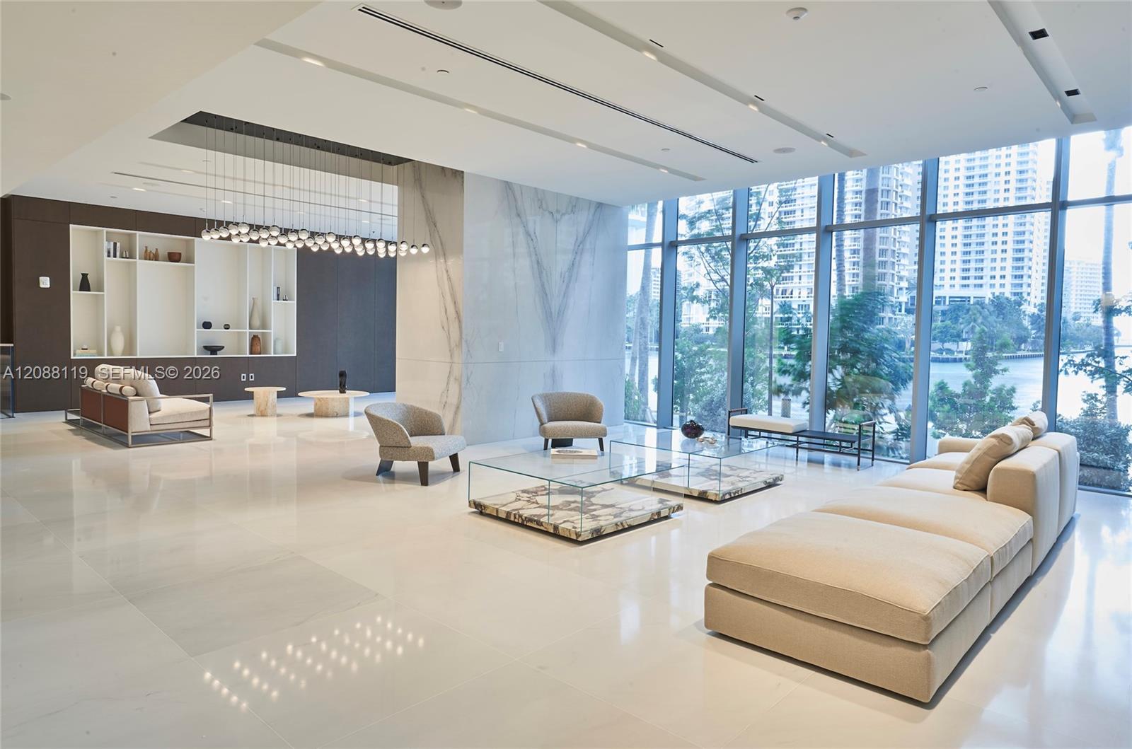 300 Biscayne Boulevard Way # 4007W