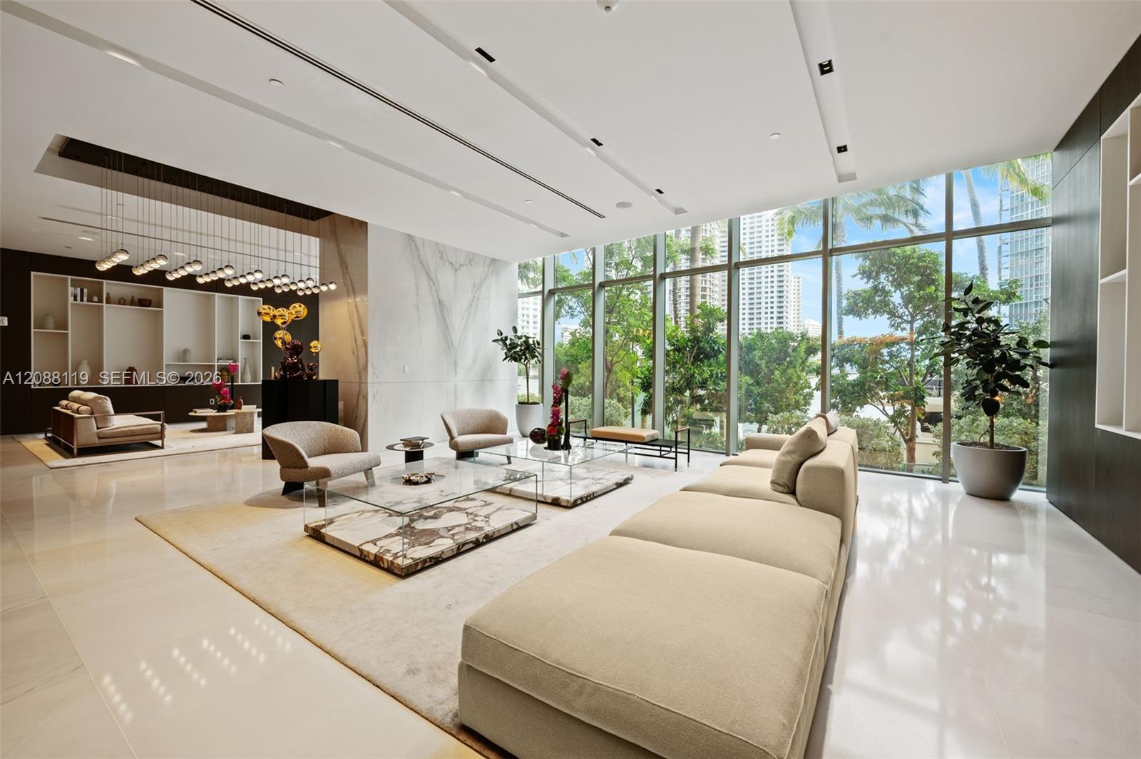 300 Biscayne Boulevard Way # 4007W