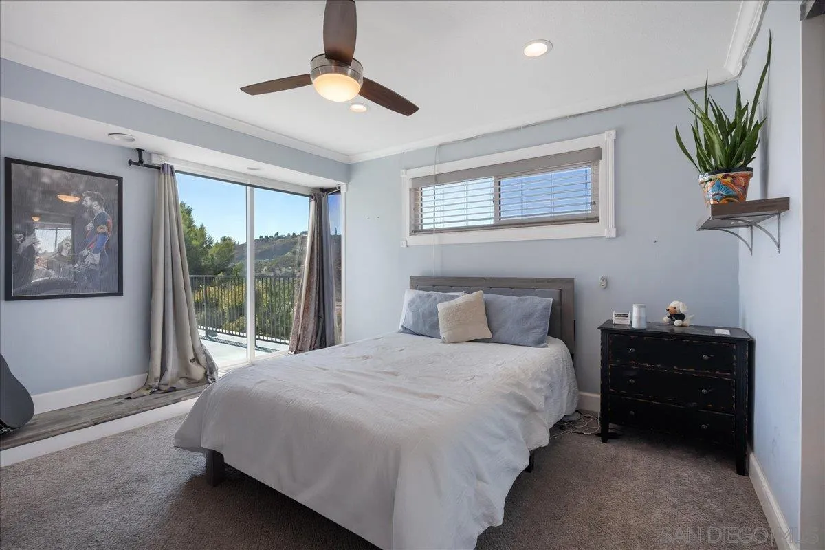 3834 Polaris Dr.