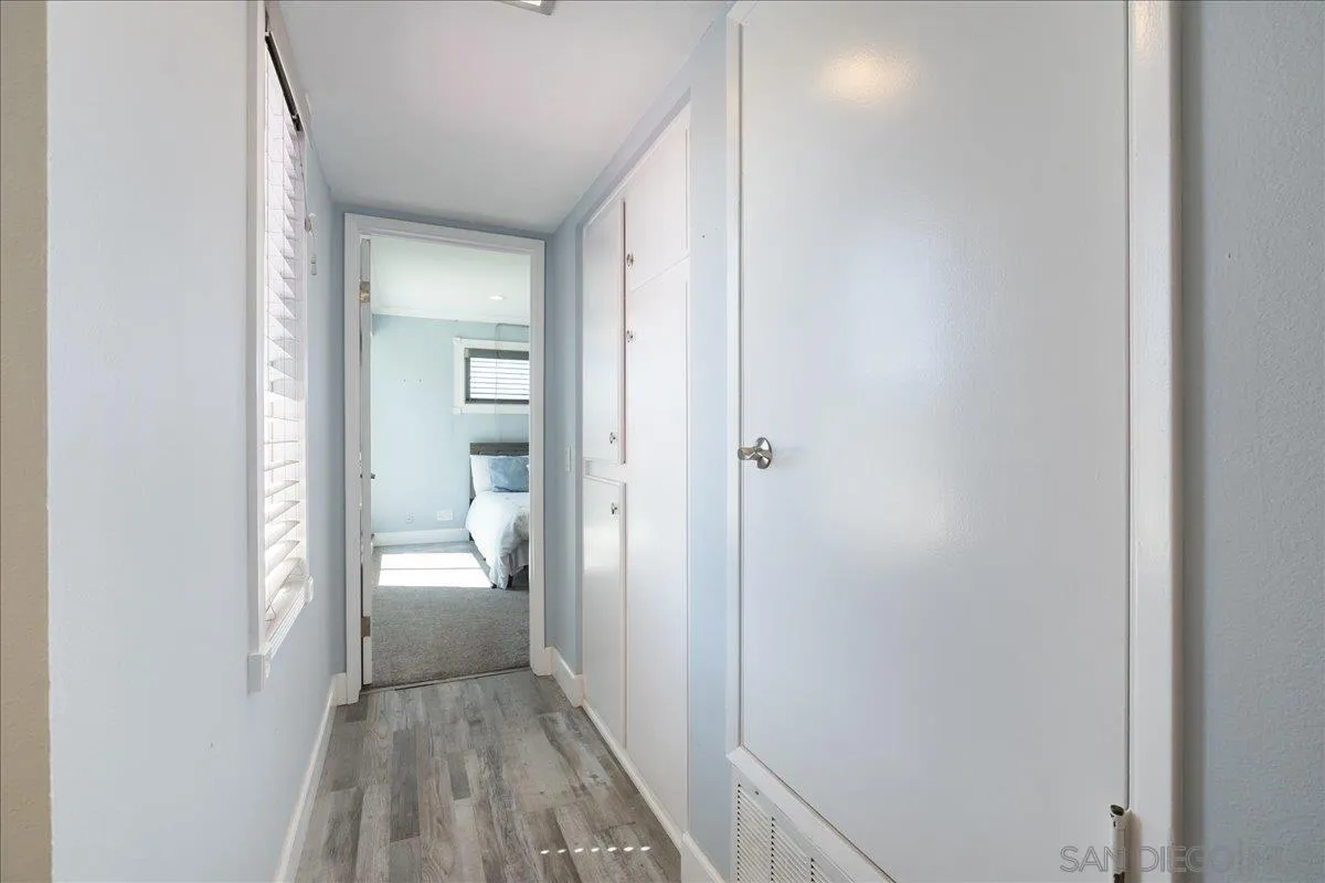 3834 Polaris Dr.