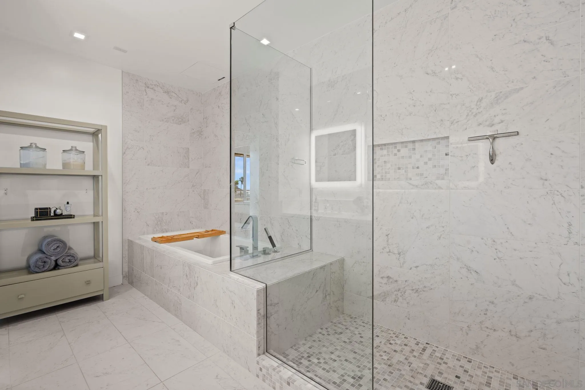 2604 5th Ave. Unit 304, San Diego Unit: 304