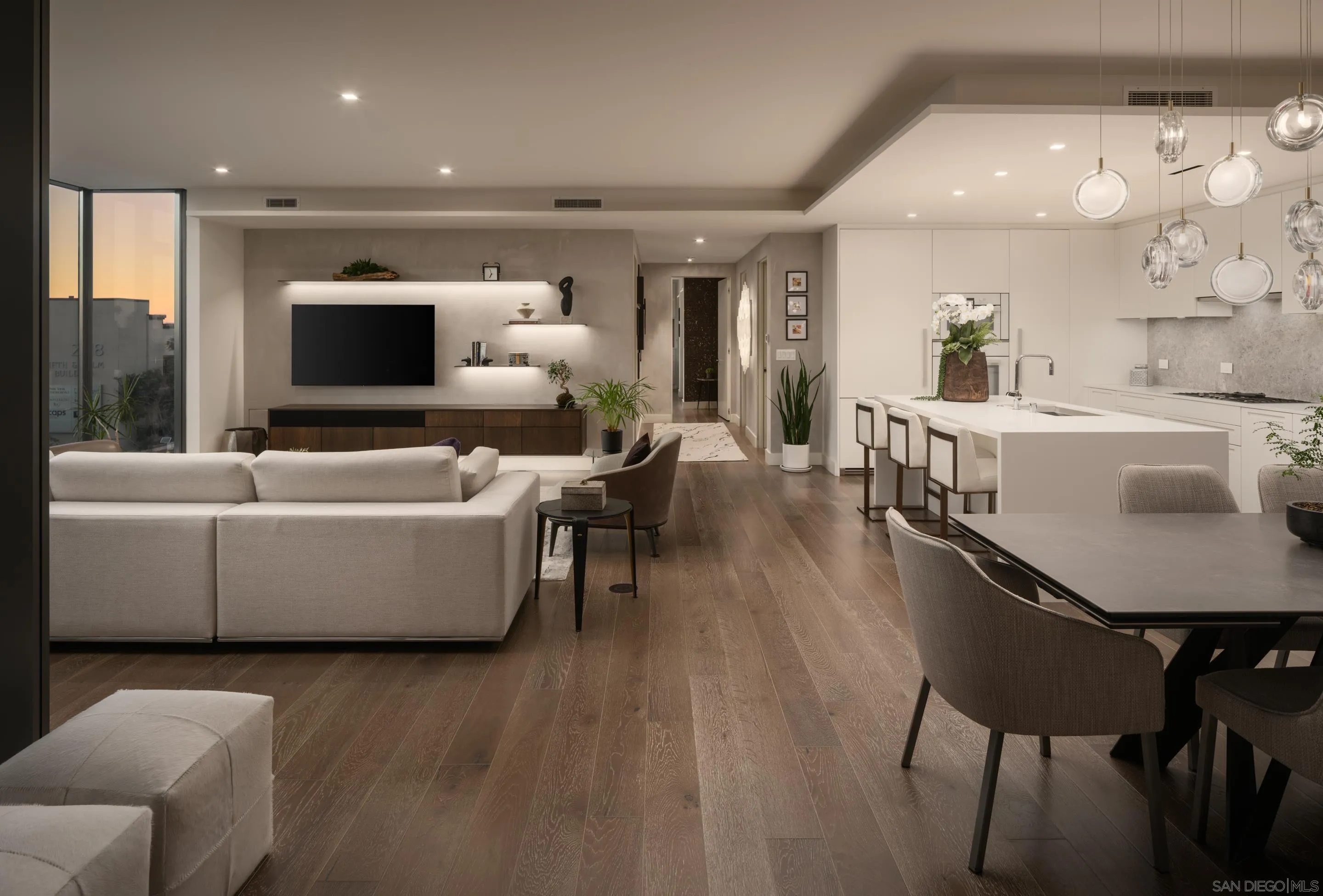 2855 5th Ave Unit 401
