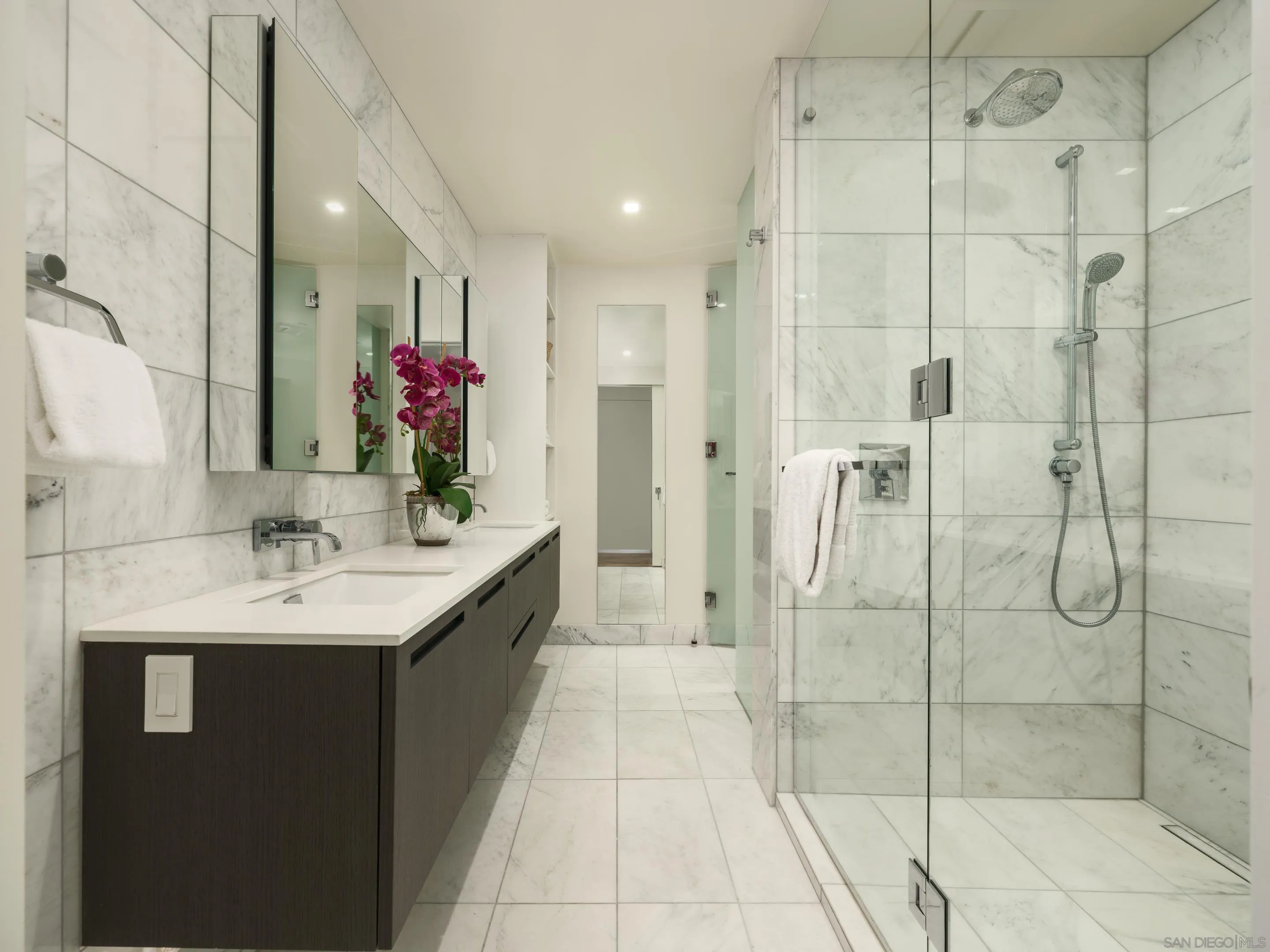 2855 5th Ave Unit 901